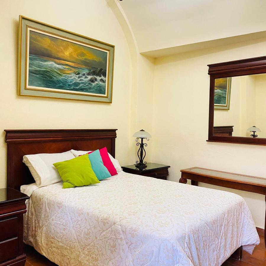 Hotel Antigua Casa De Piedra Σαν Μιγκέλ ντε Αγιέντε Εξωτερικό φωτογραφία