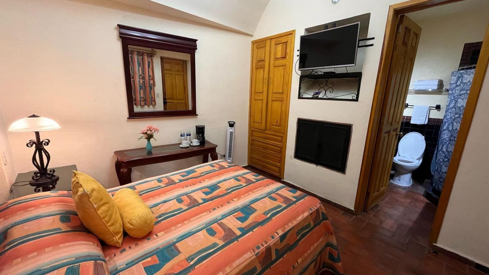 Hotel Antigua Casa De Piedra Σαν Μιγκέλ ντε Αγιέντε Εξωτερικό φωτογραφία
